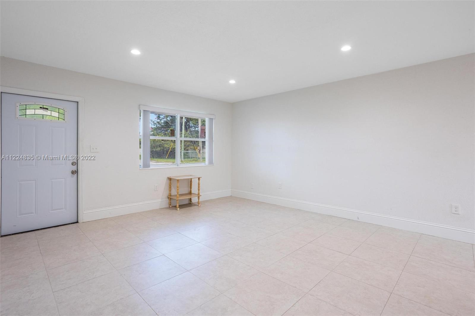 See details / 2190 sq. ft. $ 2022-06-19 0 Photo