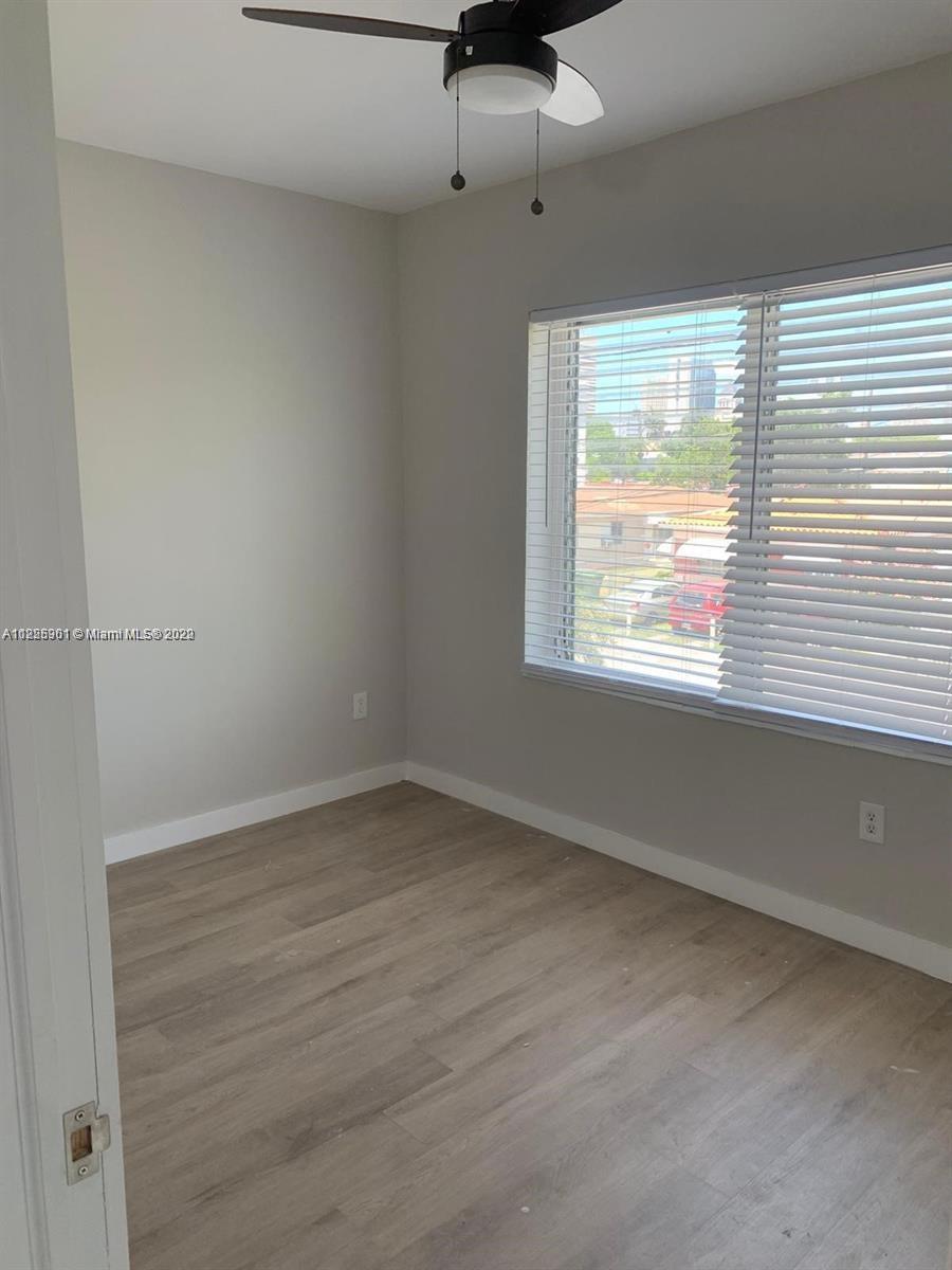 See details / 3018 sq. ft. $ 2022-06-21 0 Photo