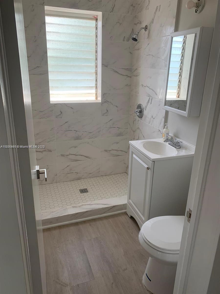 See details / 3018 sq. ft. $ 2022-06-21 0 Photo
