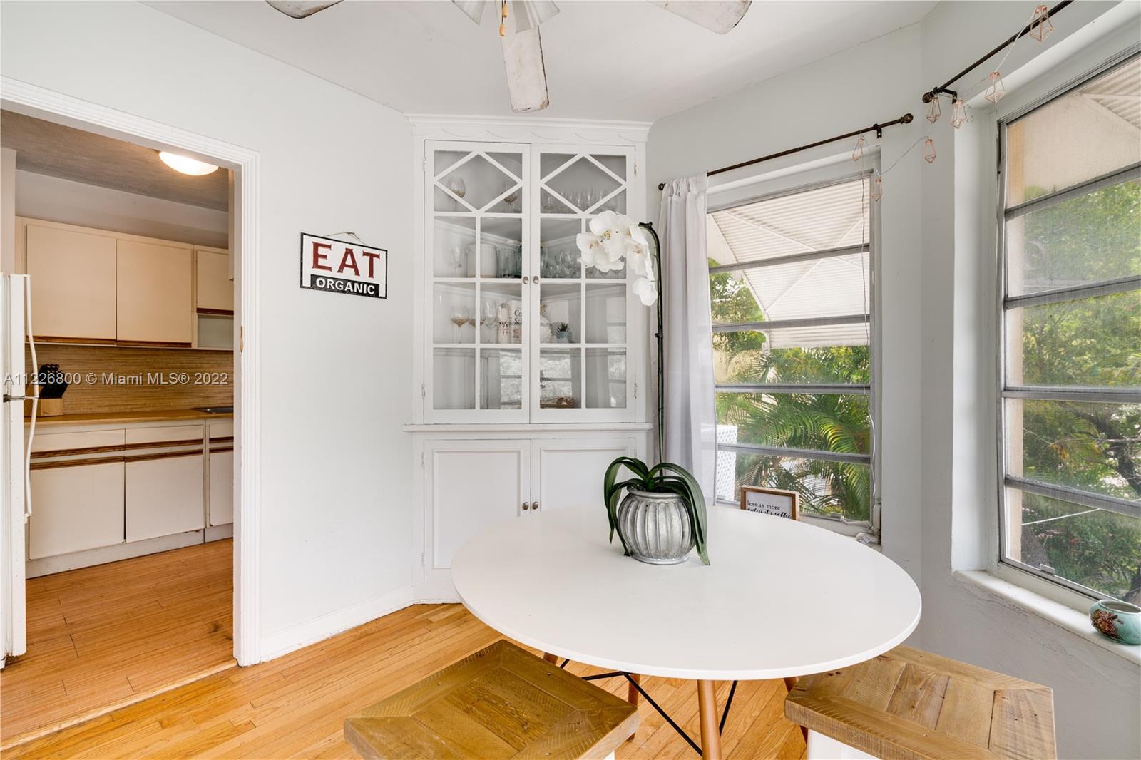 See details / 2271 sq. ft. $ 2022-06-22 0 Photo