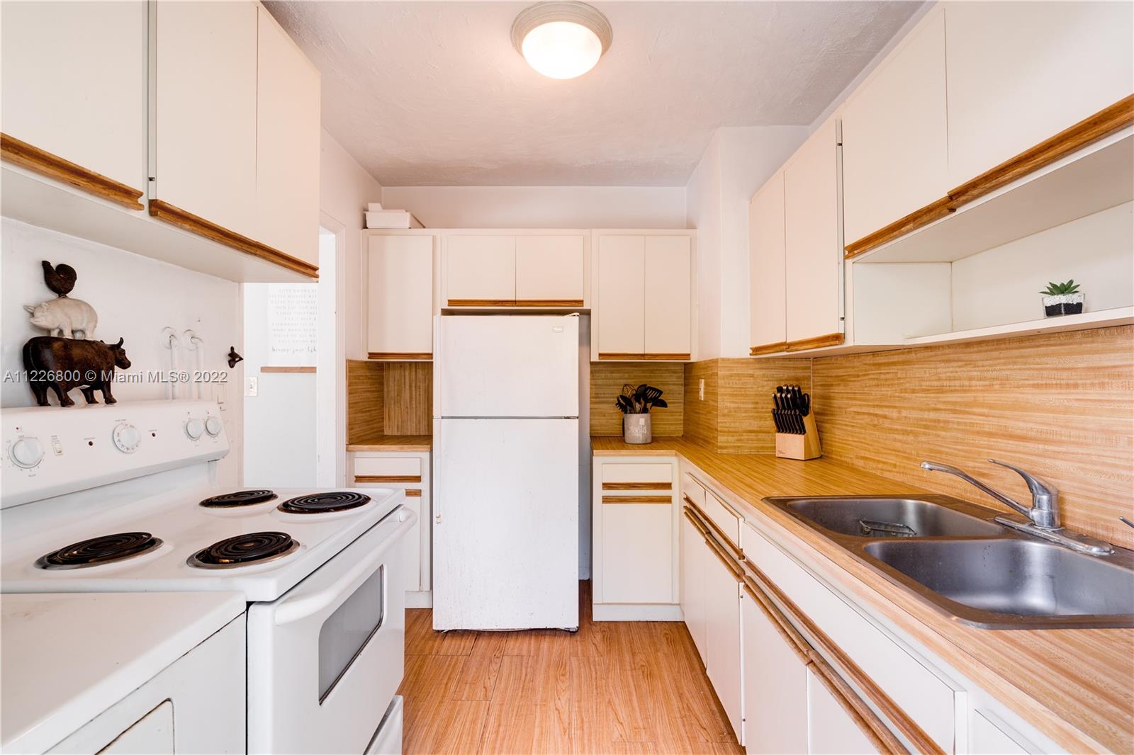 See details / 2271 sq. ft. $ 2022-06-22 0 Photo
