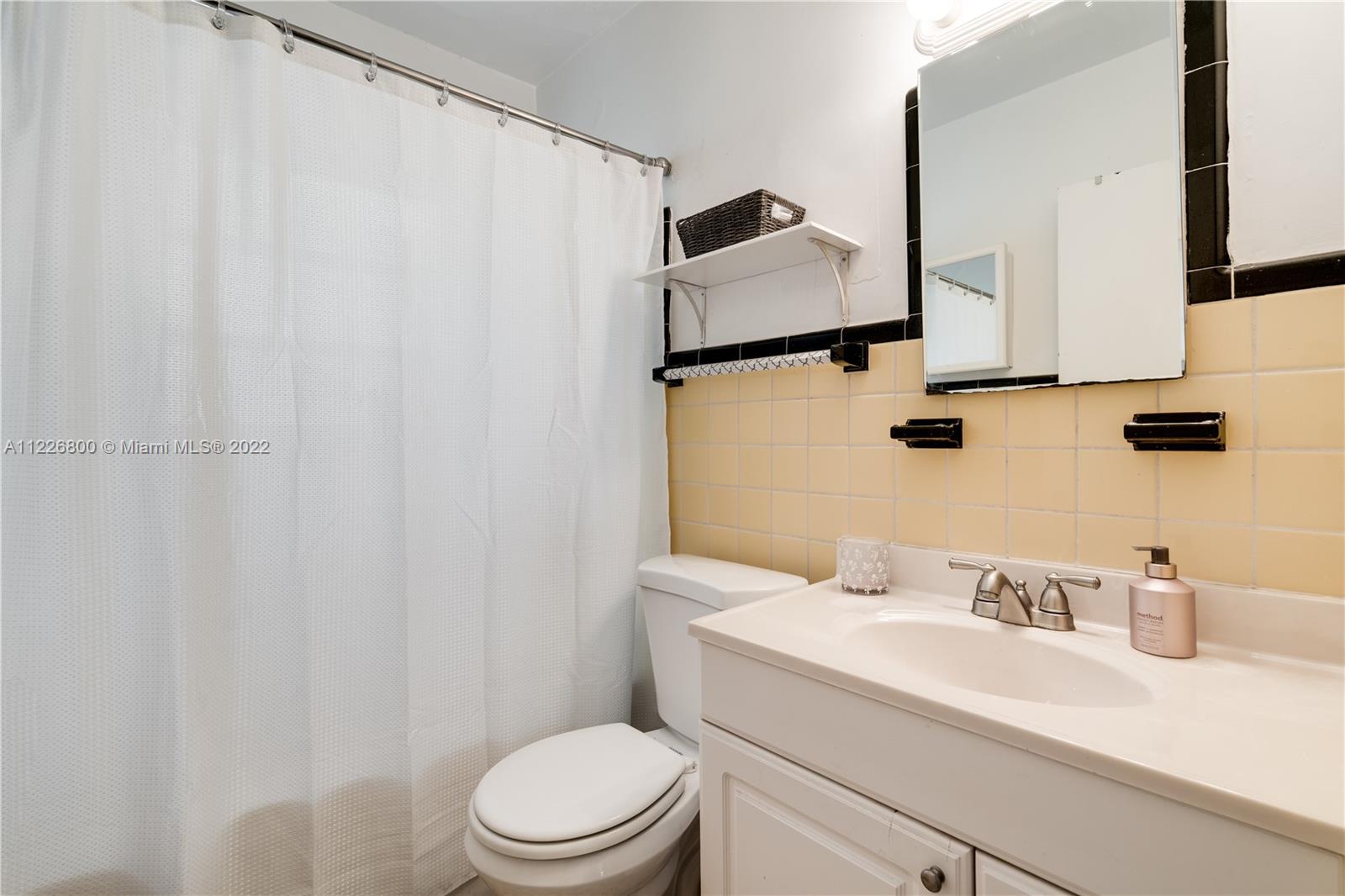 See details / 2271 sq. ft. $ 2022-06-22 0 Photo