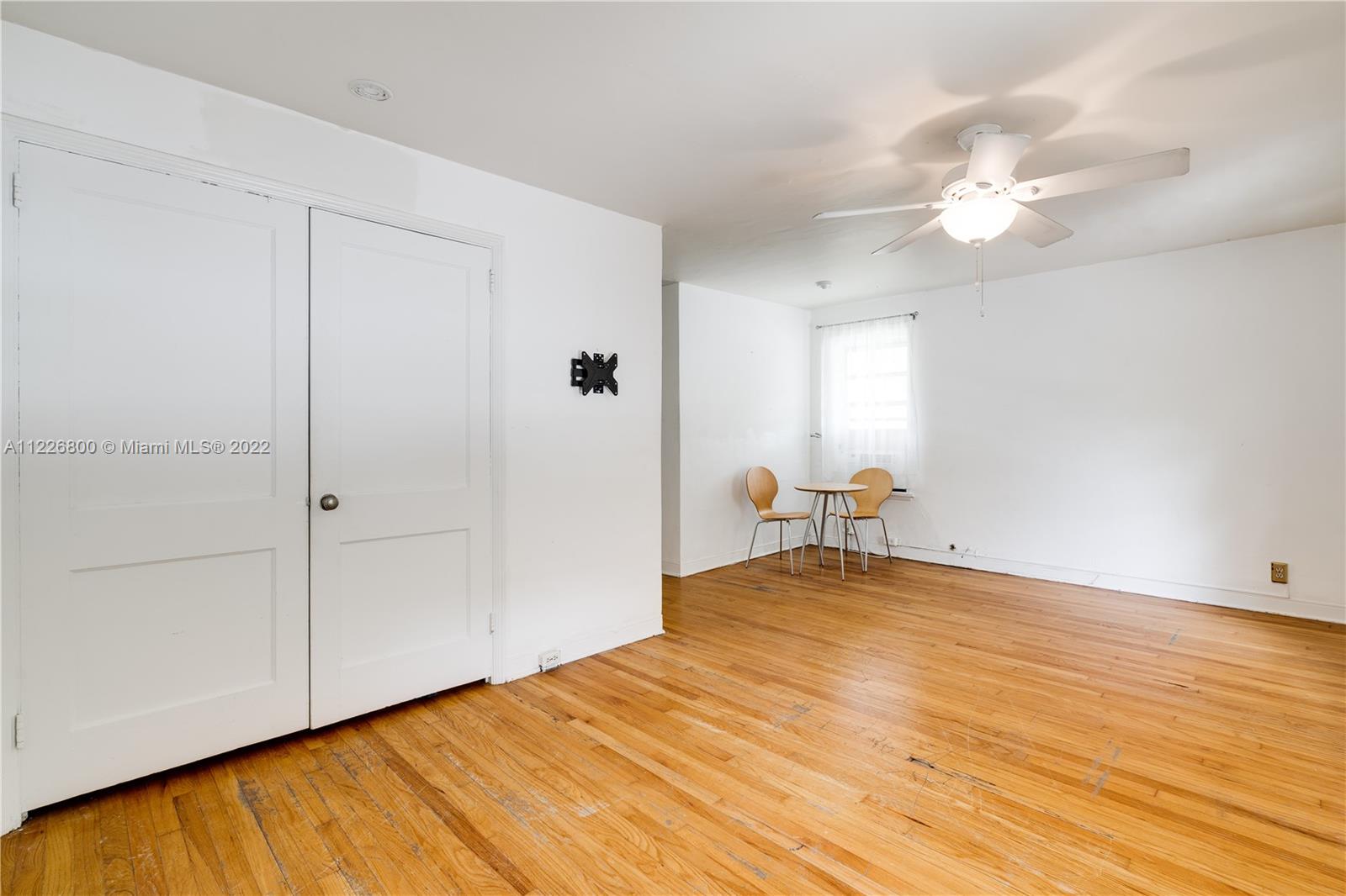 See details / 2271 sq. ft. $ 2022-06-22 0 Photo