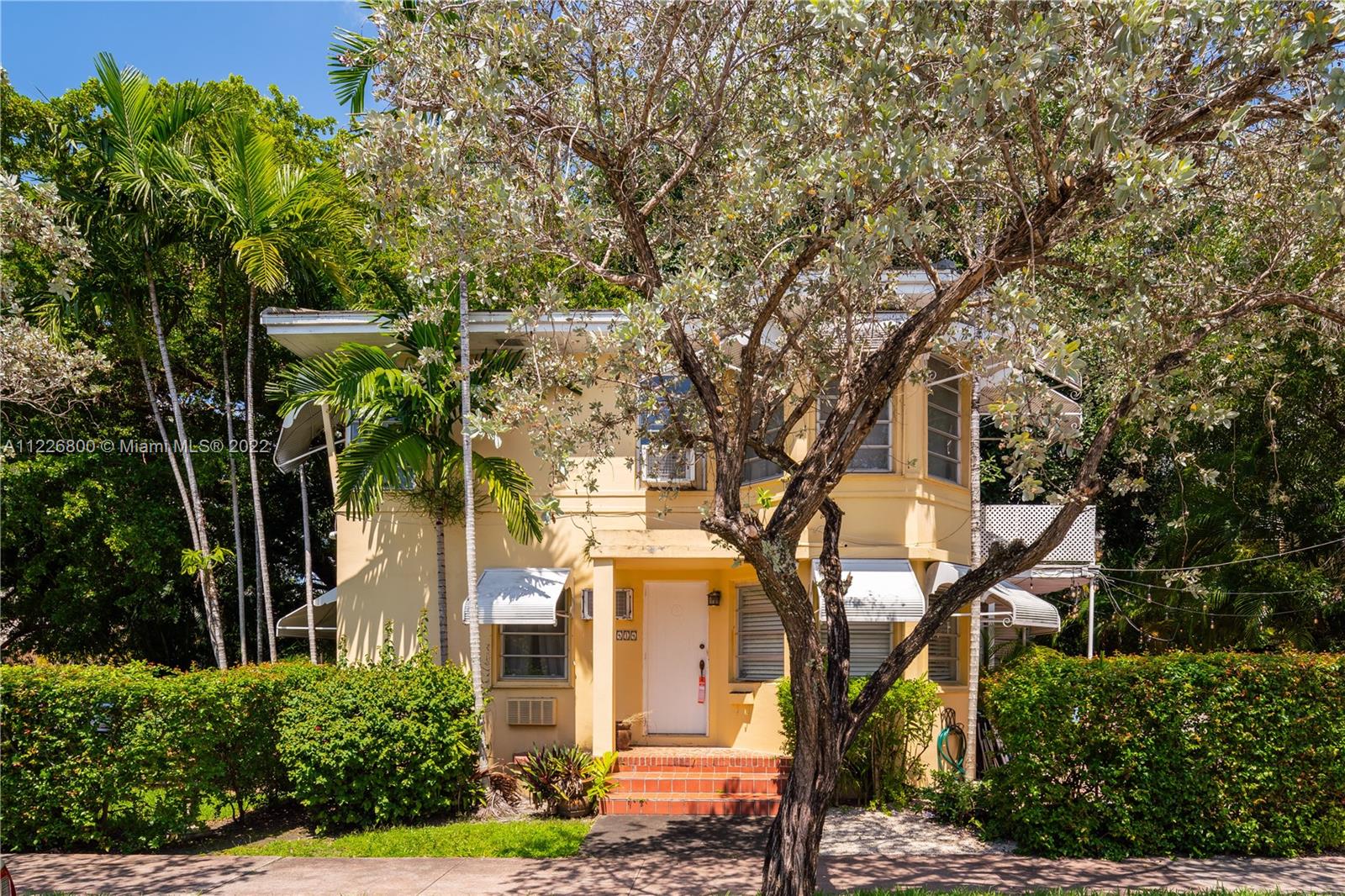See details / 2271 sq. ft. $ 2022-06-22 0 Photo