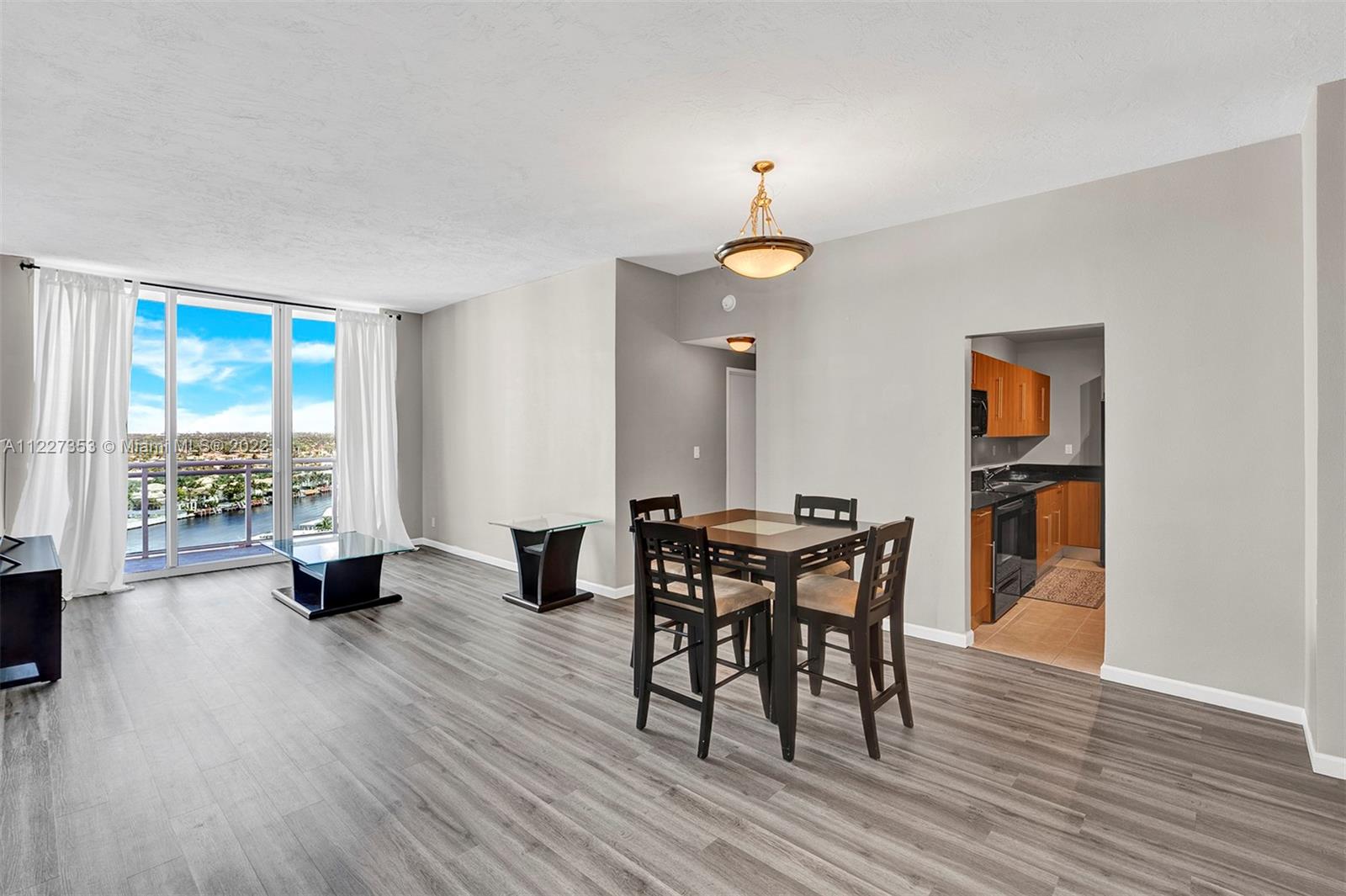 Photo of 3001 Ocean Dr #1629, Hollywood, Florida, 33019 -