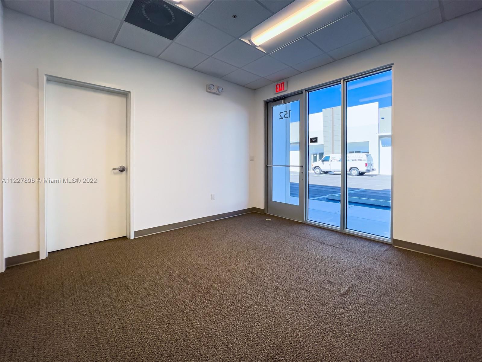 See details 152 / sq. ft. $ 2022-06-24 0 Photo