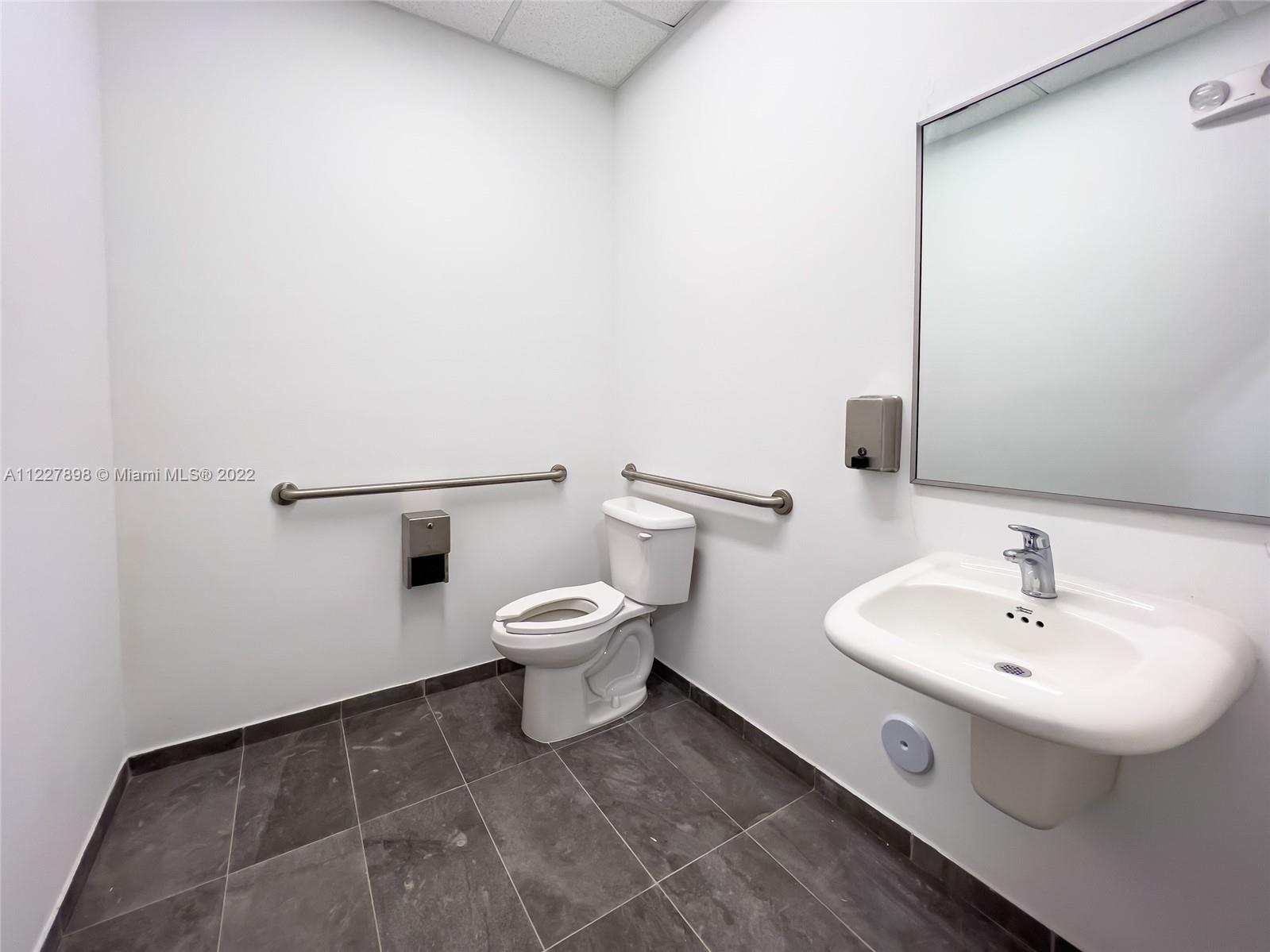See details 152 / sq. ft. $ 2022-06-24 0 Photo