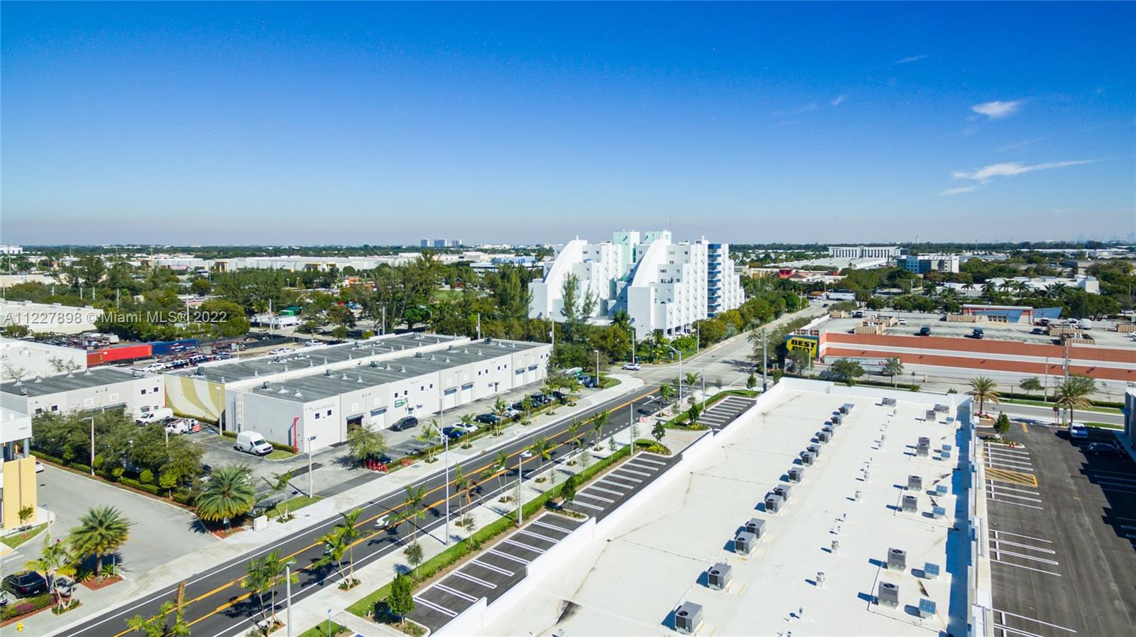 See details 152 / sq. ft. $ 2022-06-24 0 Photo