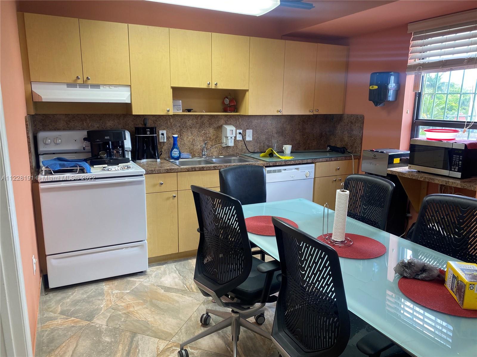 See details / sq. ft. $ 2022-06-24 0 Photo