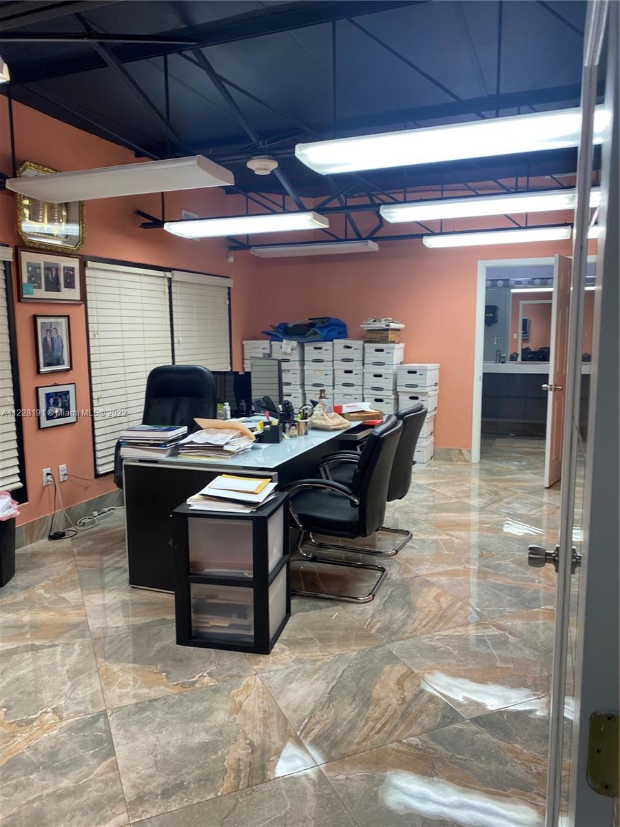 See details / sq. ft. $ 2022-06-24 0 Photo