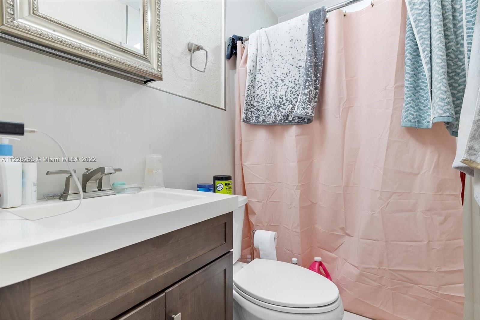 See details / 2882 sq. ft. $ 2022-09-16 0 Photo