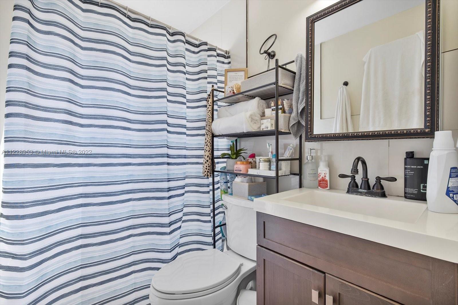 See details / 2882 sq. ft. $ 2022-09-16 0 Photo