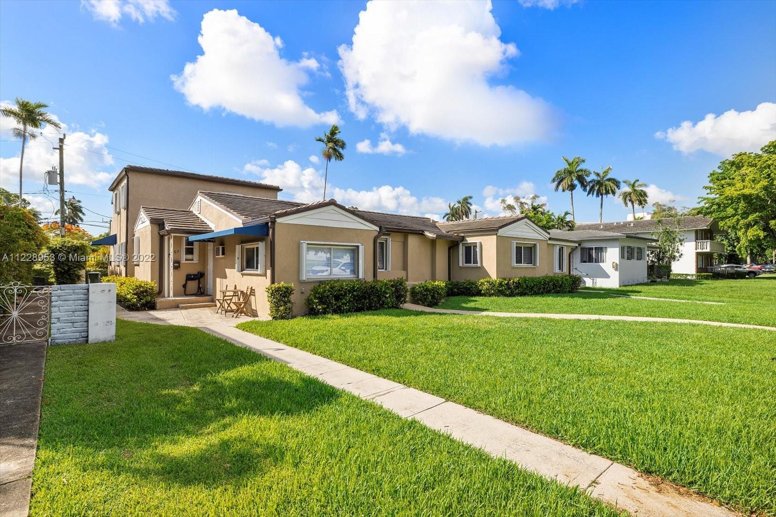 See details / 2882 sq. ft. $ 2022-09-16 0 Photo