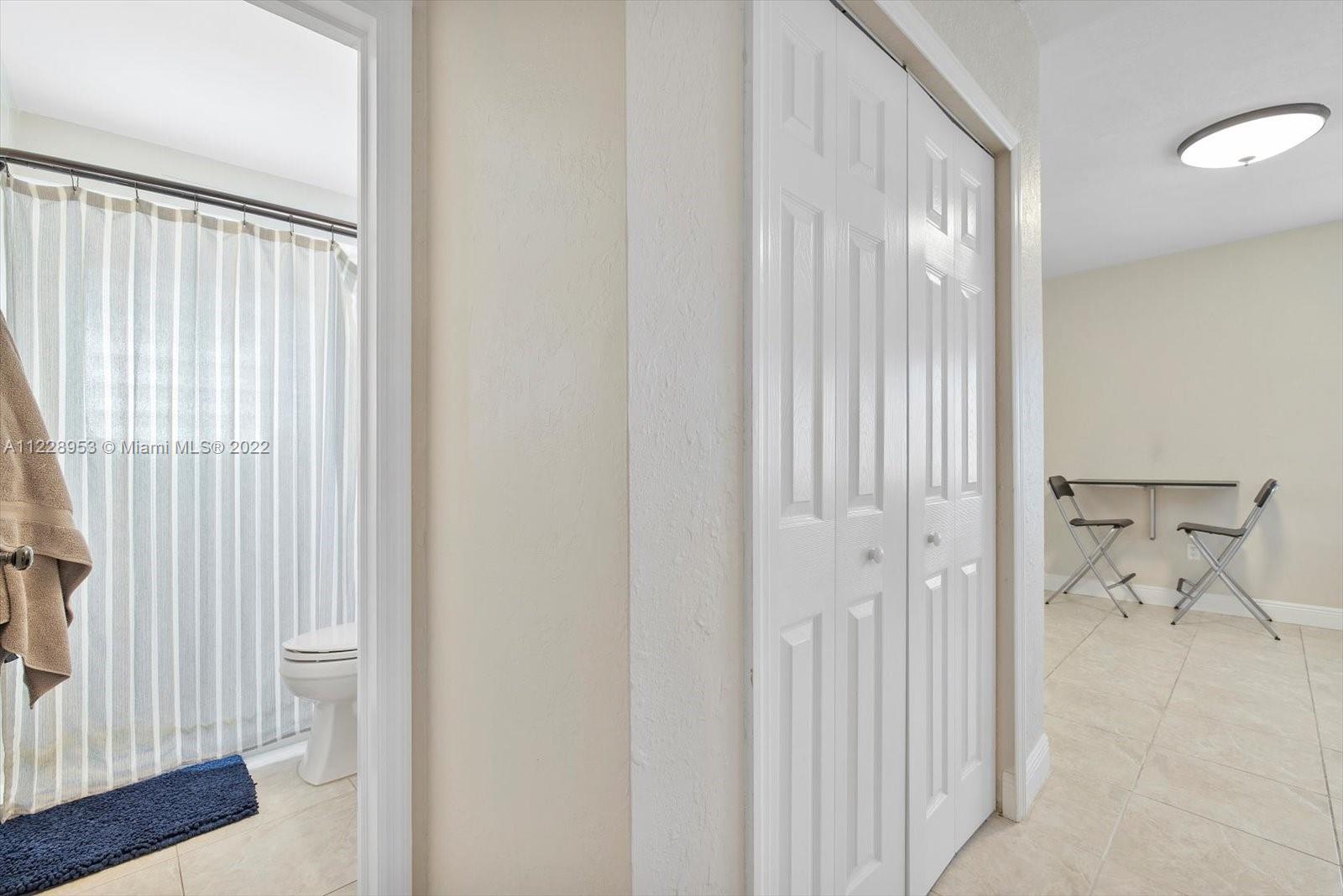 See details / 2882 sq. ft. $ 2022-09-16 0 Photo