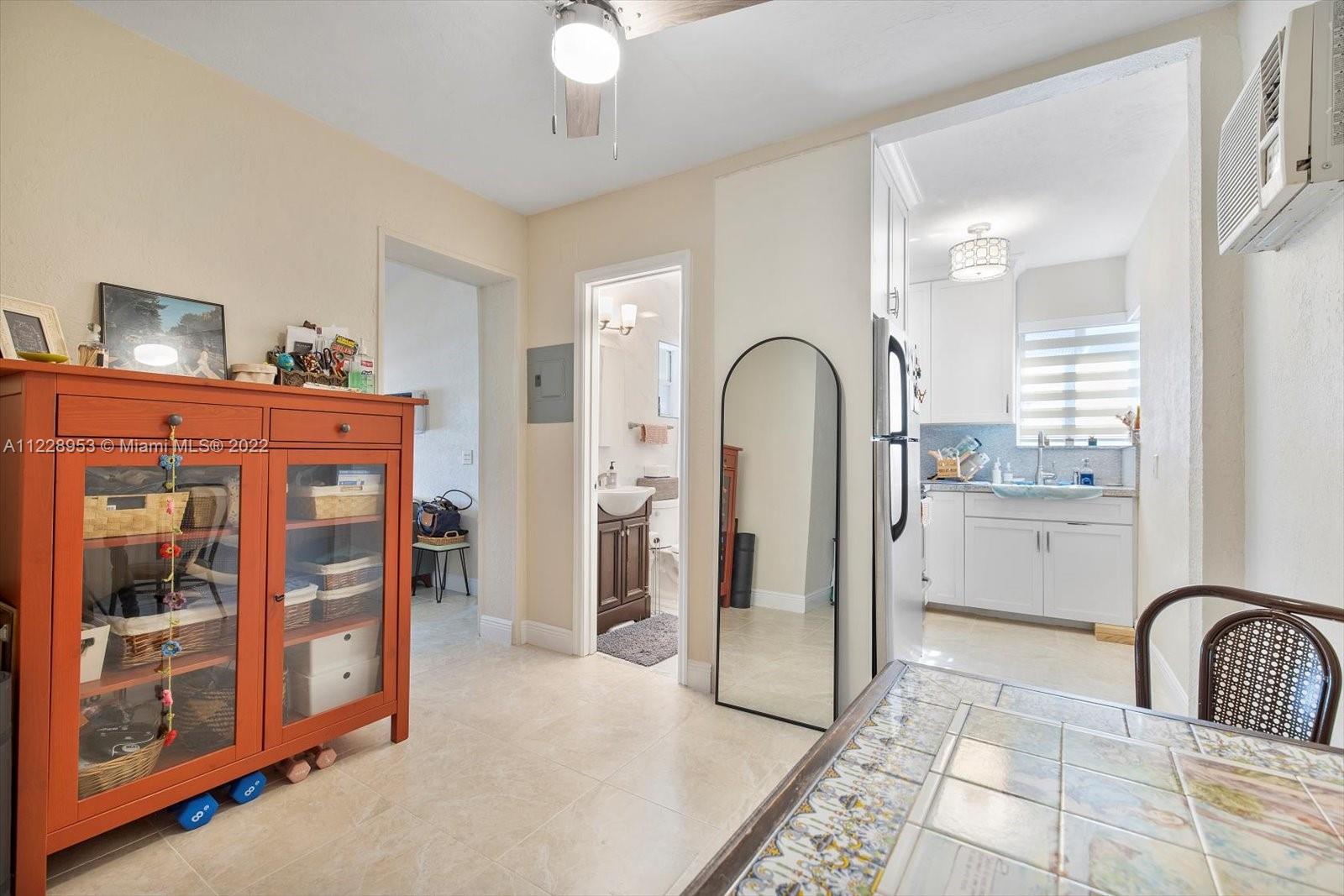 See details / 2882 sq. ft. $ 2022-09-16 0 Photo