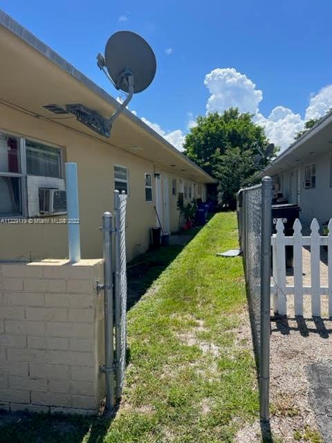 See details / 2280 sq. ft. $ 2022-10-27 0 Photo
