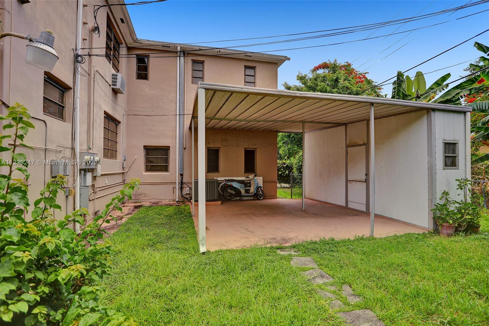See details / 3017 sq. ft. $ 2022-08-25 0 Photo