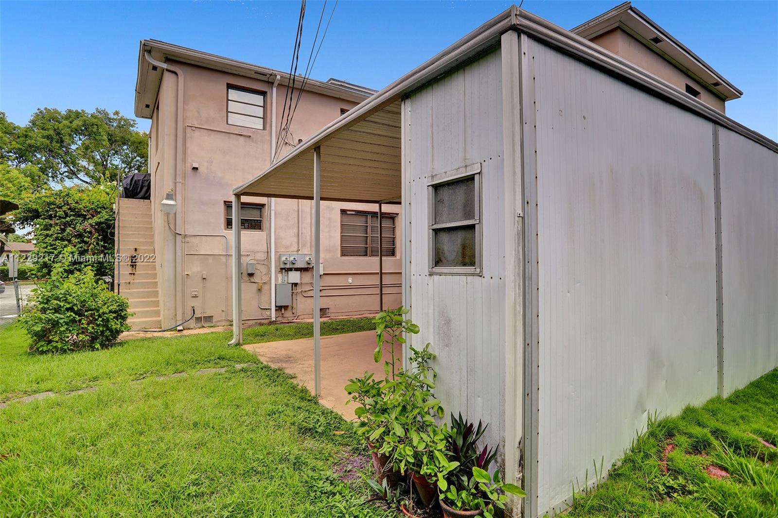 See details / 3017 sq. ft. $ 2022-08-25 0 Photo