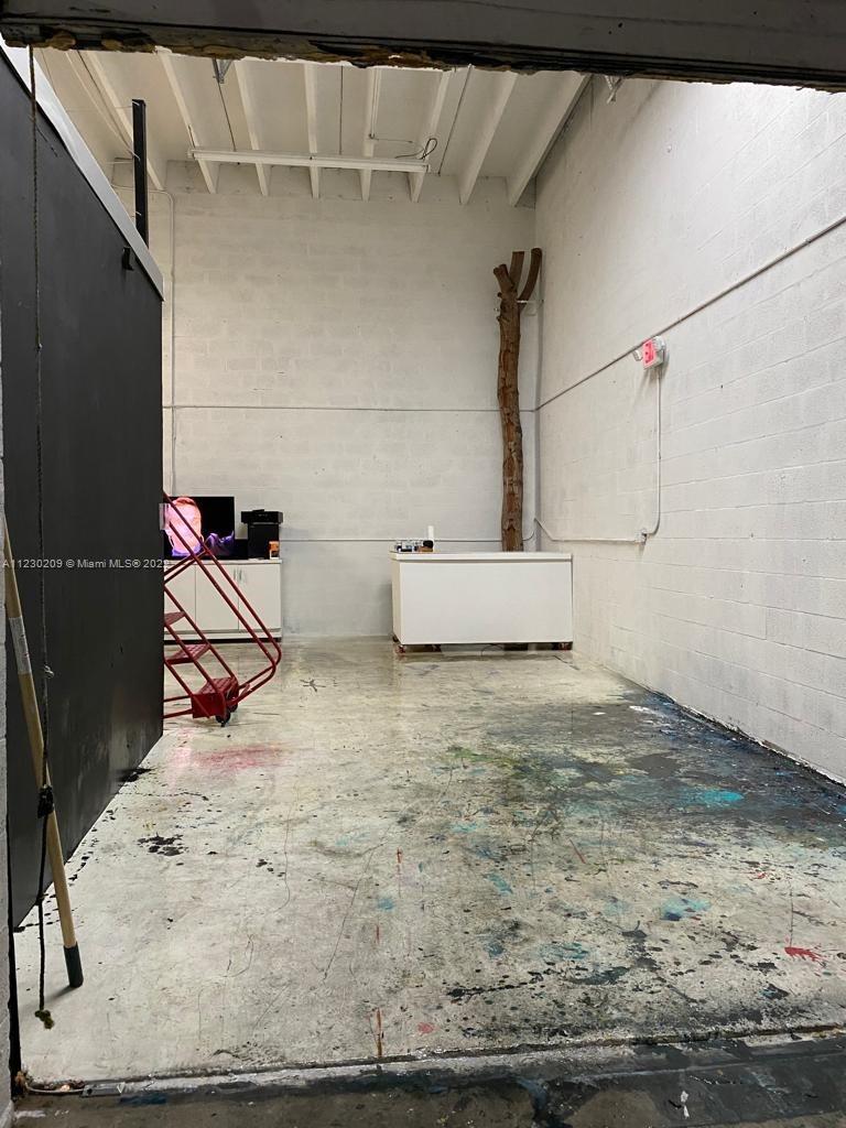 See details 3 / sq. ft. $ 2022-09-07 0 Photo