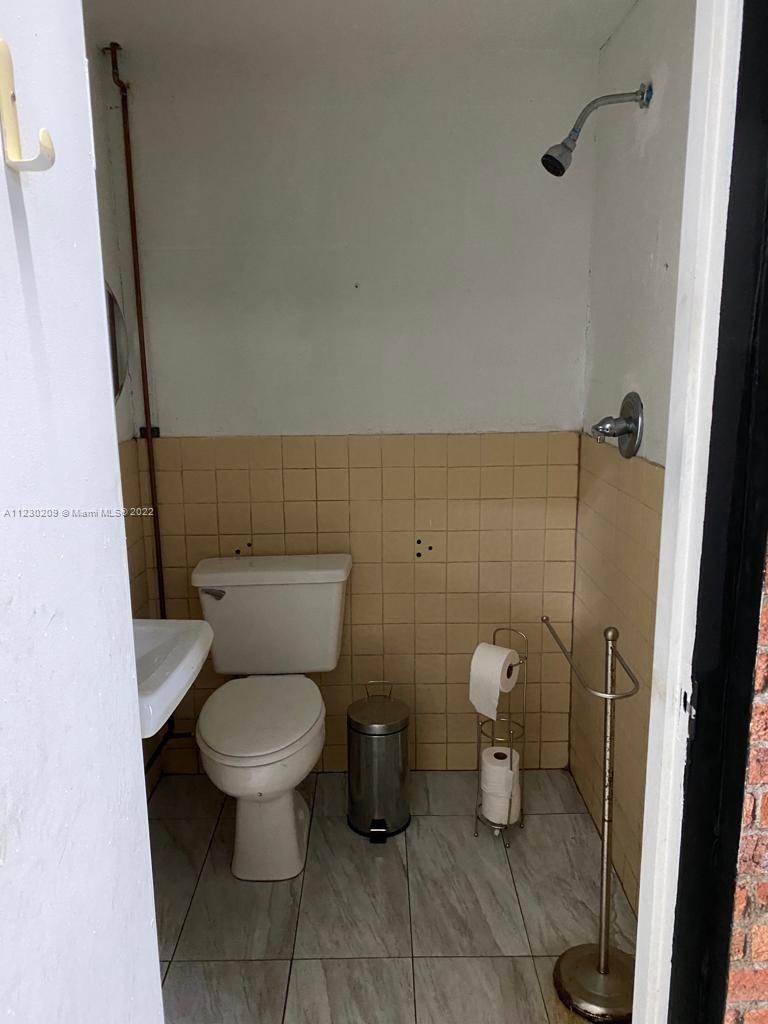 See details 3 / sq. ft. $ 2022-09-07 0 Photo