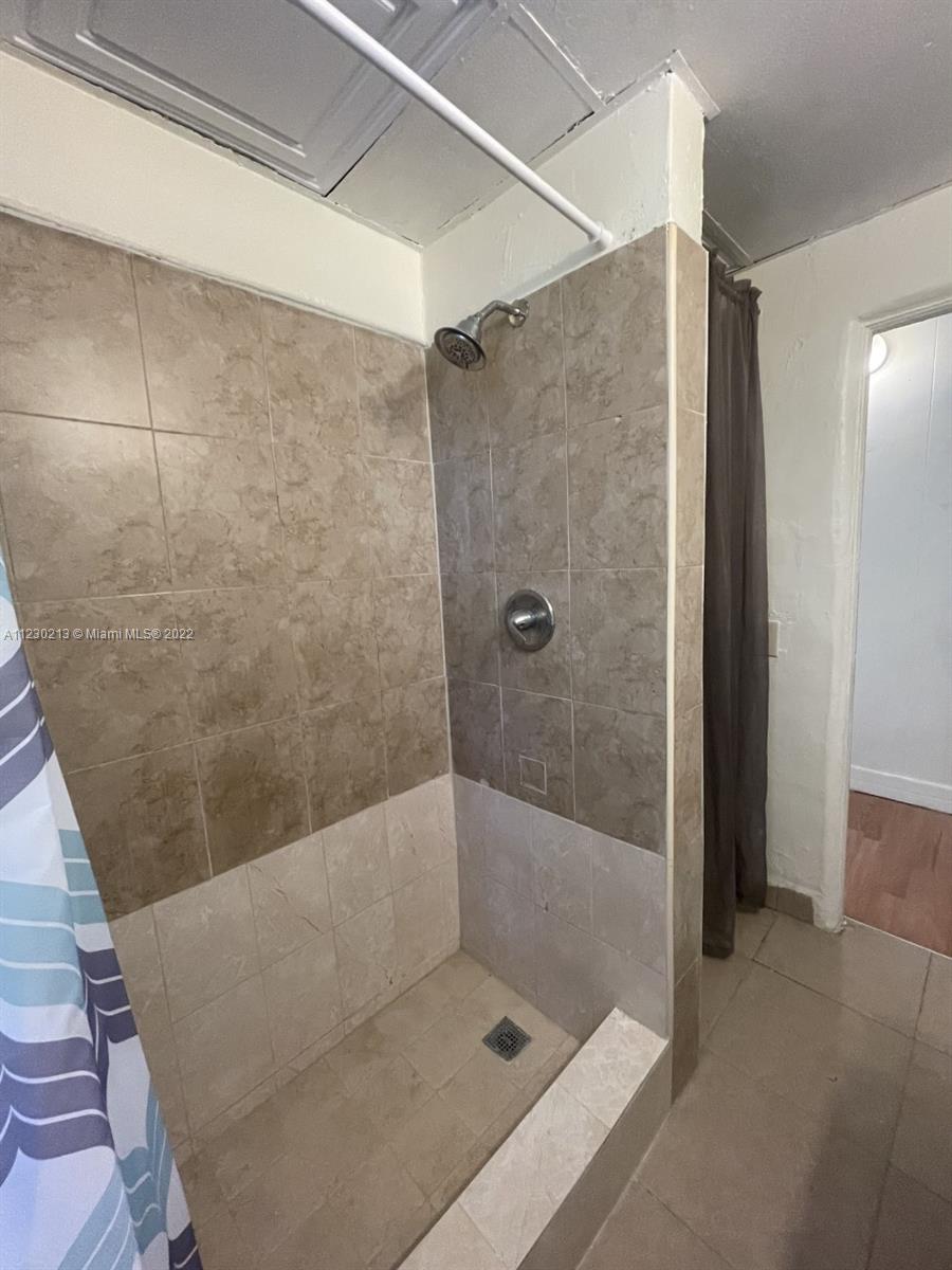 See details / 2970 sq. ft. $ 2022-09-30 0 Photo