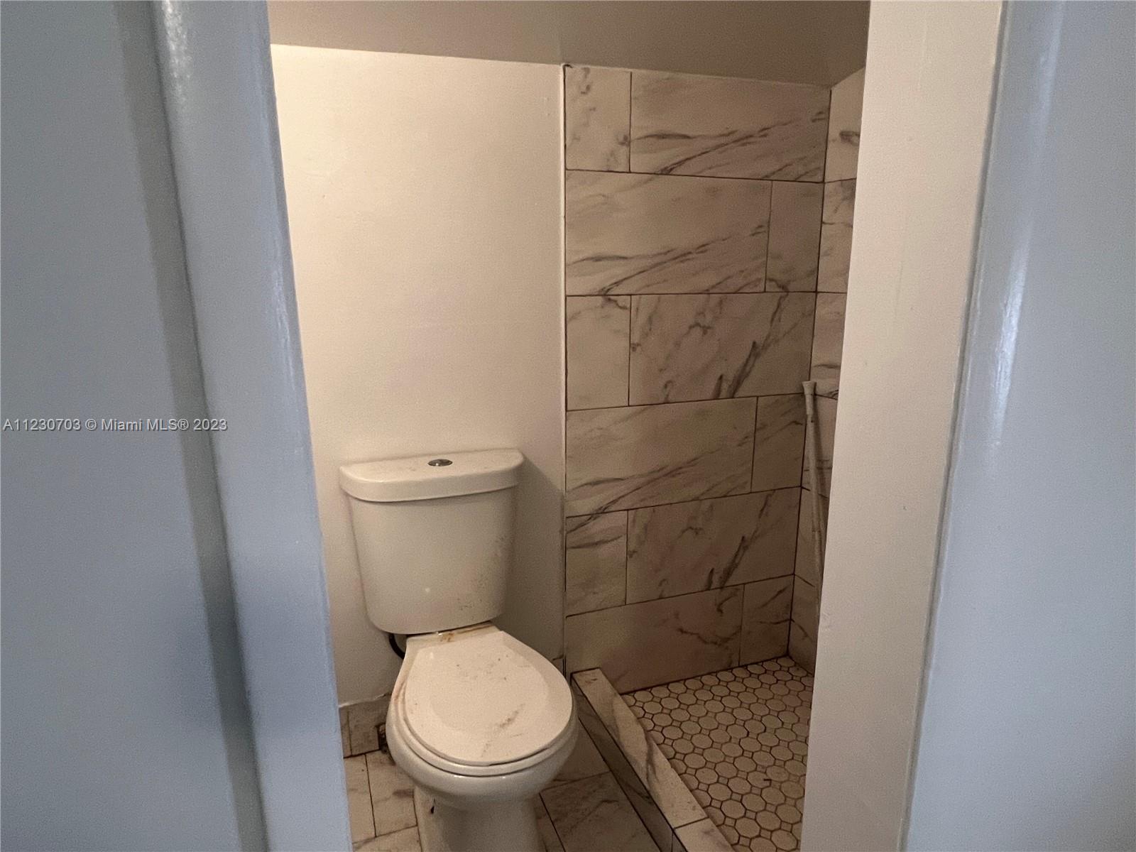 See details / 1384 sq. ft. $ 2022-06-29 0 Photo