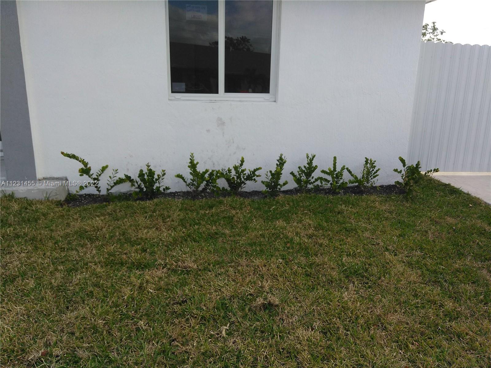 See details / 2640 sq. ft. $ 2022-07-01 0 Photo