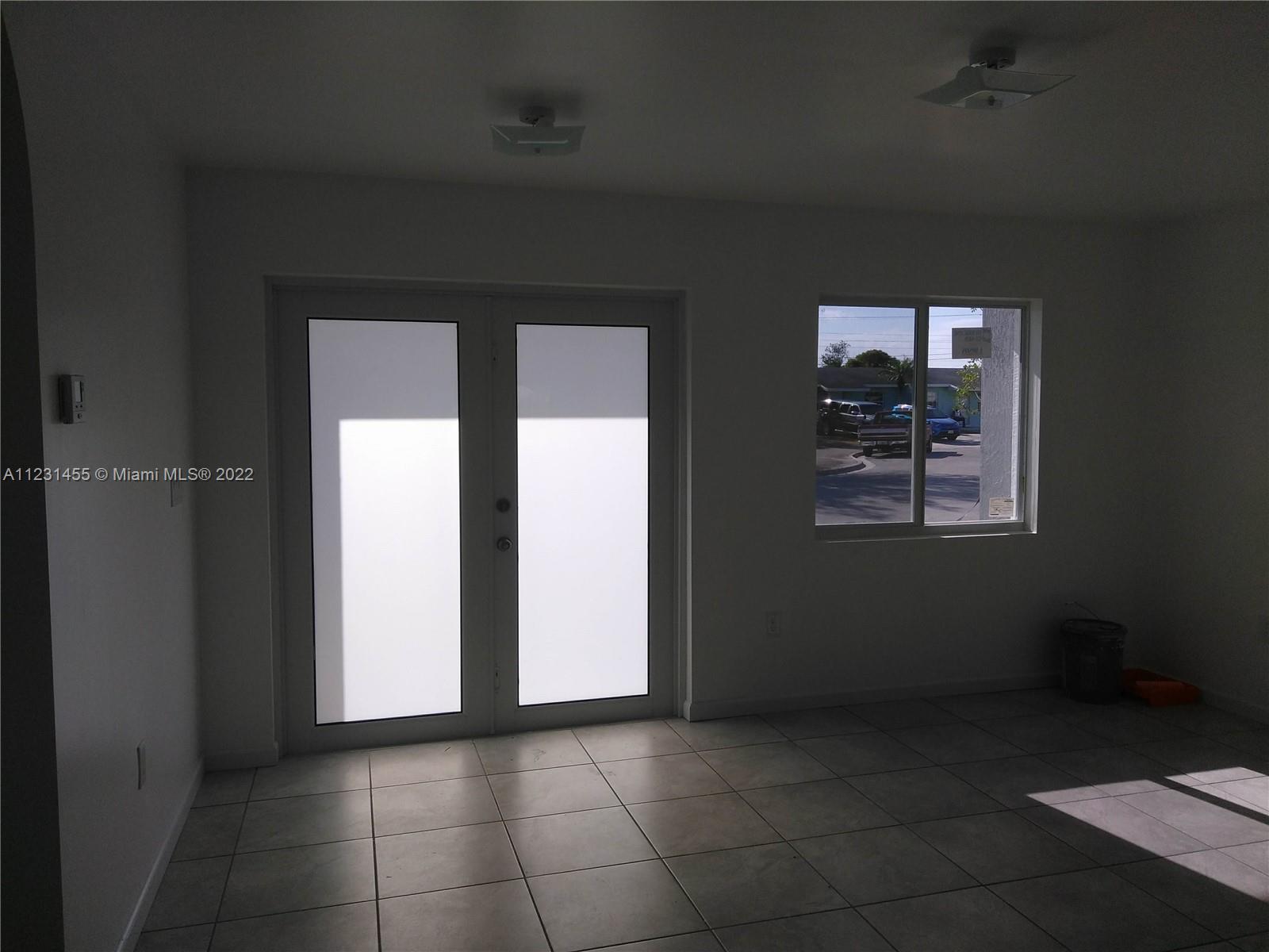 See details / 2640 sq. ft. $ 2022-07-01 0 Photo
