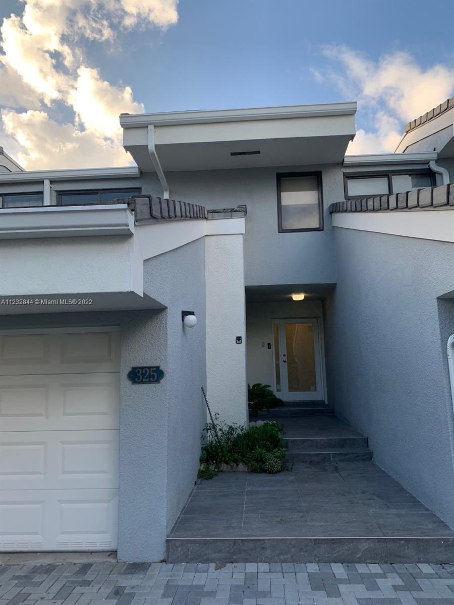 Photo of 325 Poinciana Dr (325), Sunny Isles Beach, Florida, 33160 -