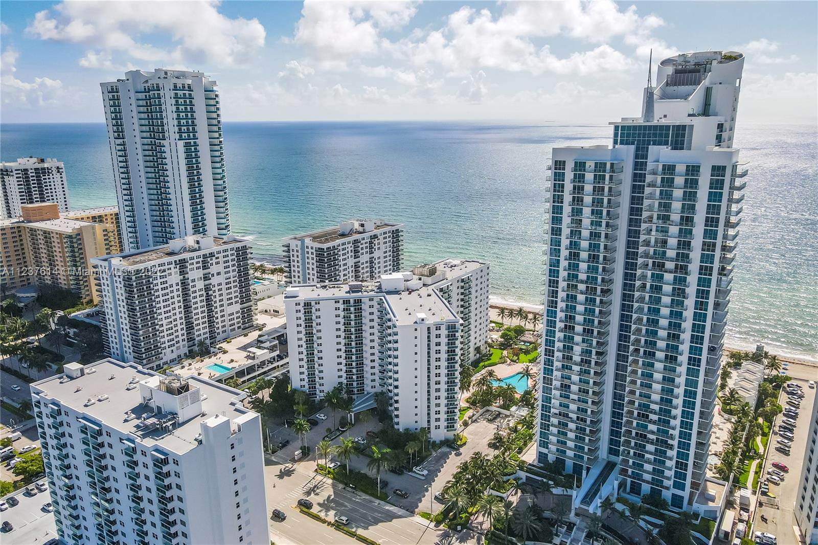 Photo of 3001 Ocean Dr #337, Hollywood, Florida, 33019 -