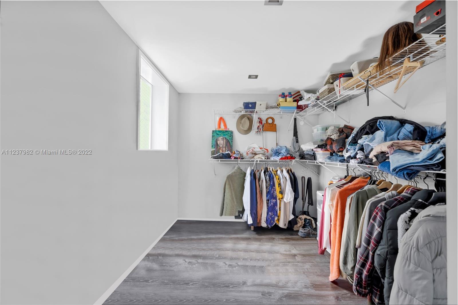 See details / 1536 sq. ft. $ 2022-11-21 0 Photo