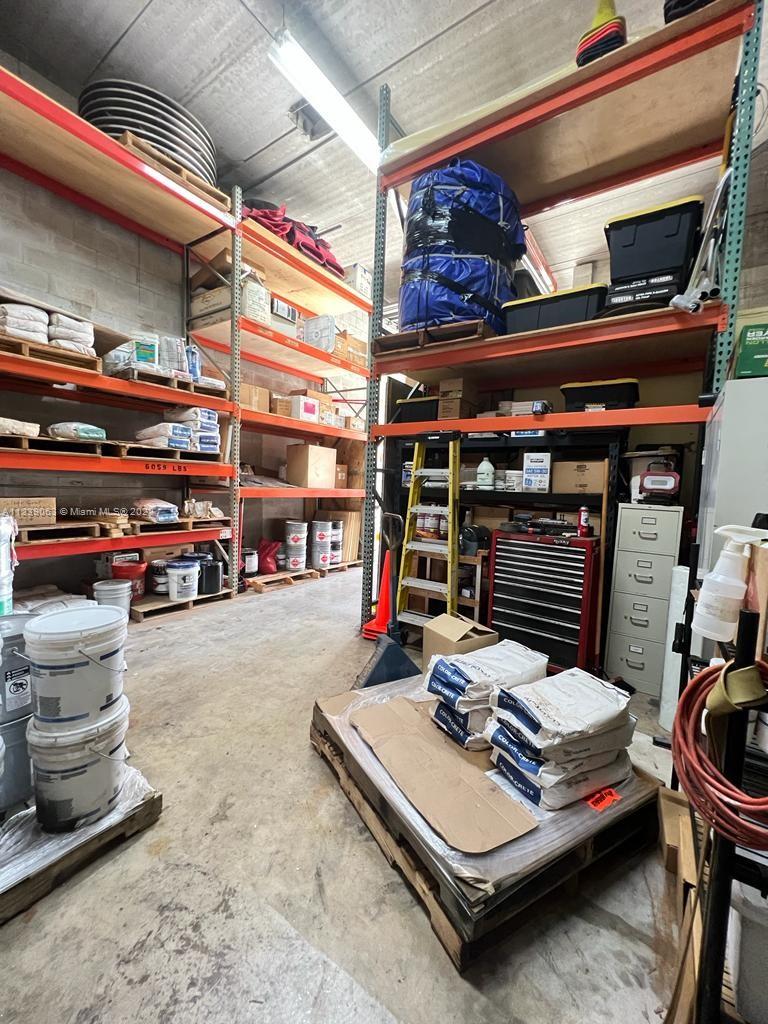 See details 12927 / sq. ft. $ 2022-07-11 0 Photo
