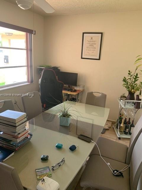 See details / 1600 sq. ft. $ 2022-10-25 0 Photo
