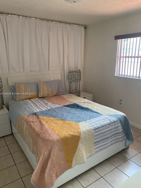 See details / 1600 sq. ft. $ 2022-10-25 0 Photo