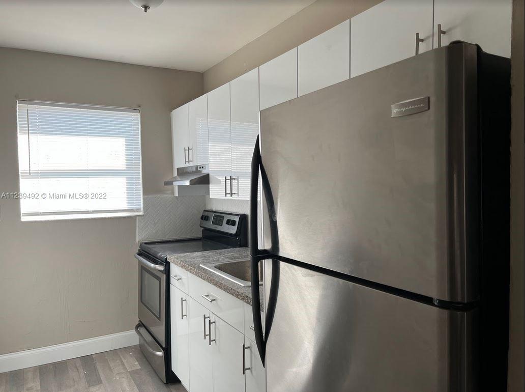 See details 1-6 / sq. ft. $ 2022-11-04 0 Photo