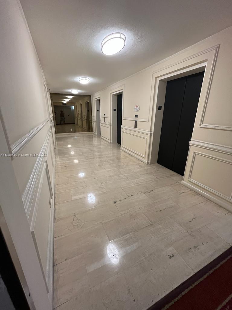 Photo of 2500 Parkview Dr #1618, Hallandale Beach, Florida, 33009 - apartments elebators
