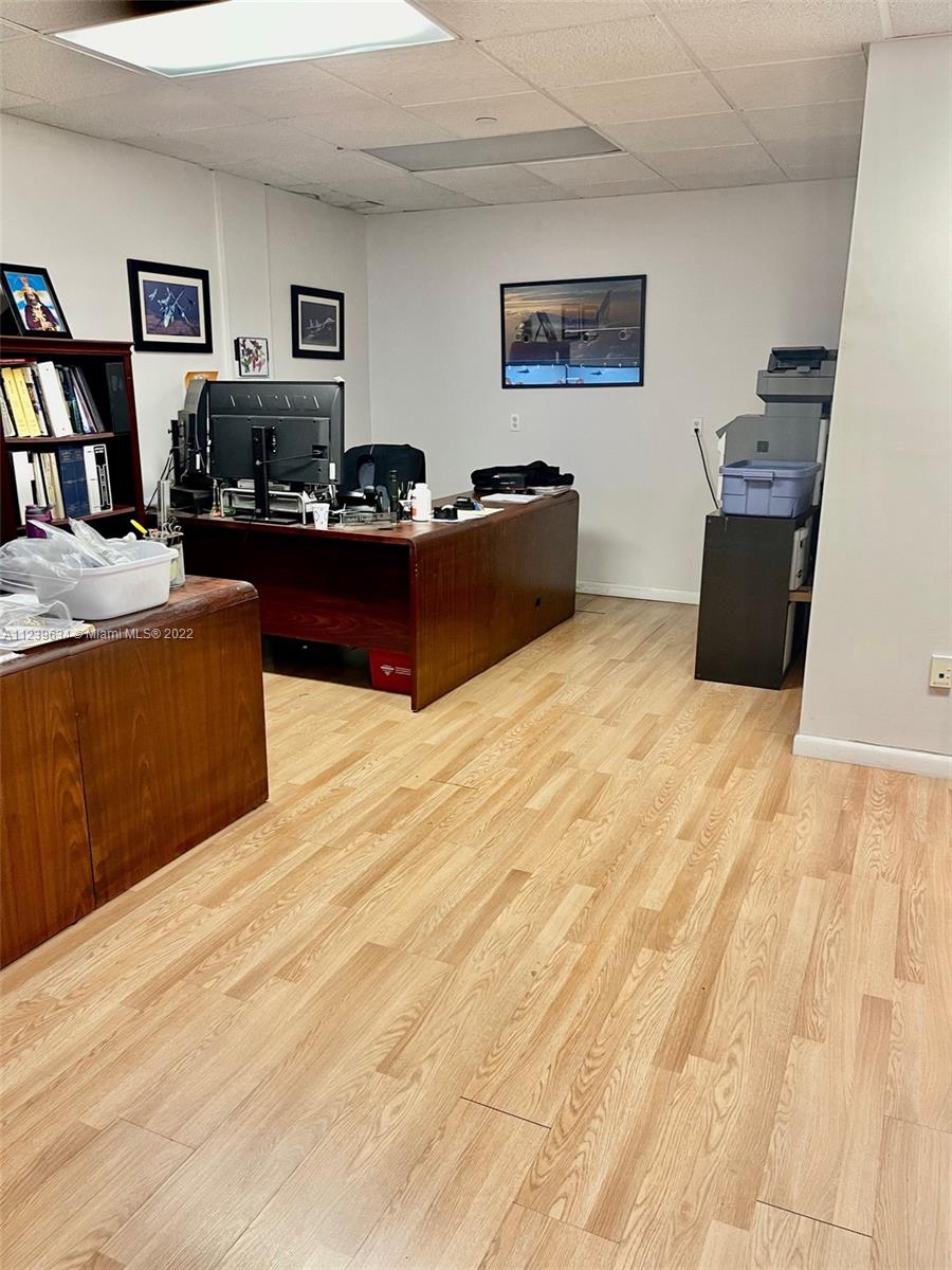 See details / sq. ft. $ 2022-07-12 0 Photo