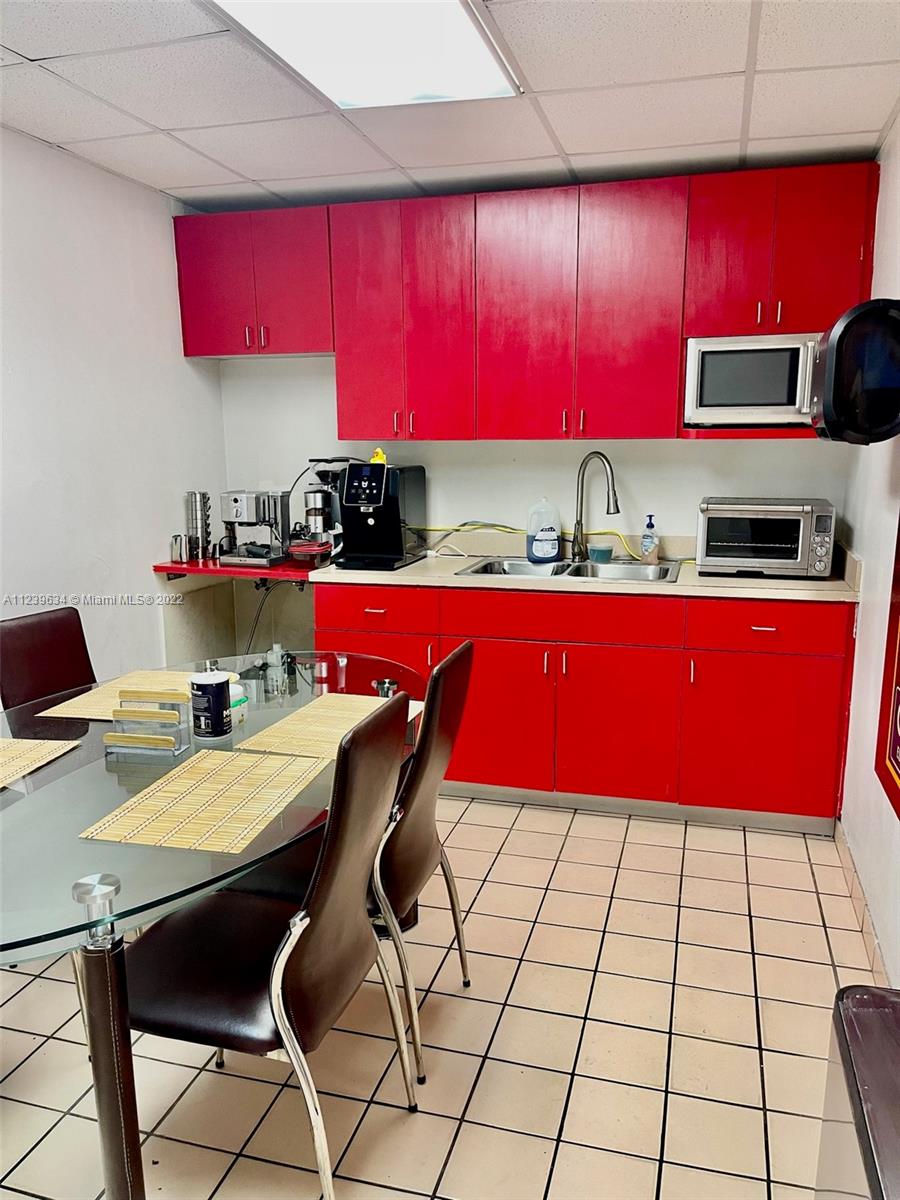 See details / sq. ft. $ 2022-07-12 0 Photo