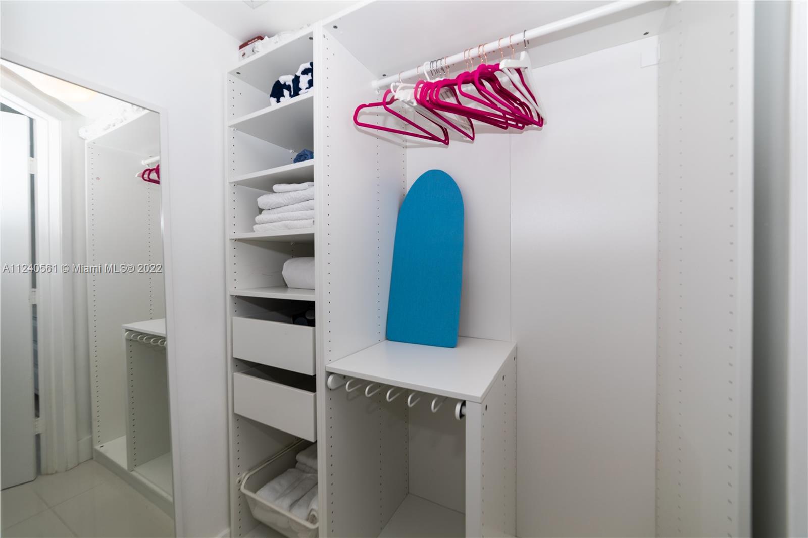 Ver detalles 1808 2 / 2 1458 sq. ft. $ 2022-07-13 0 foto