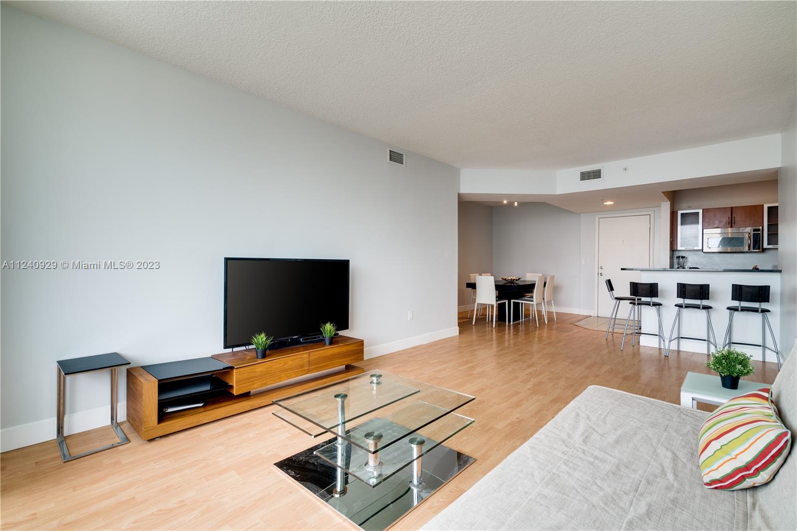 Photo of 18800 29th Ave #517, Aventura, Florida, 33180 -
