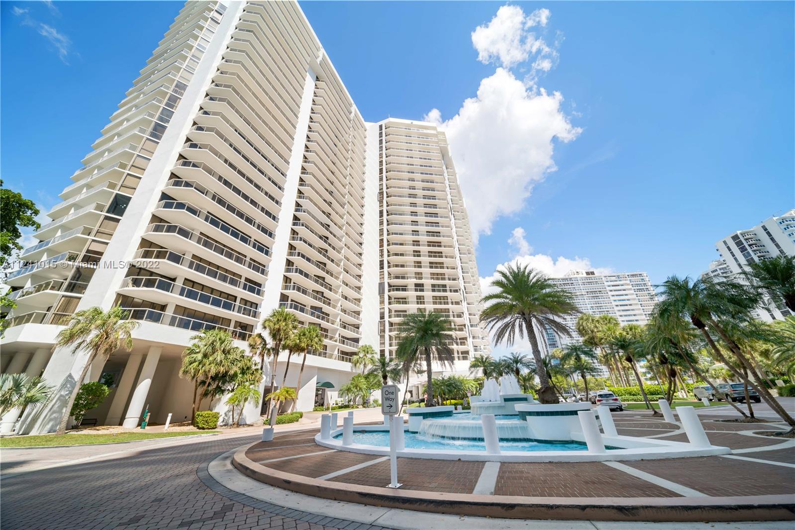 Photo of 20281 Country Club Dr #703, Aventura, Florida, 33180 -