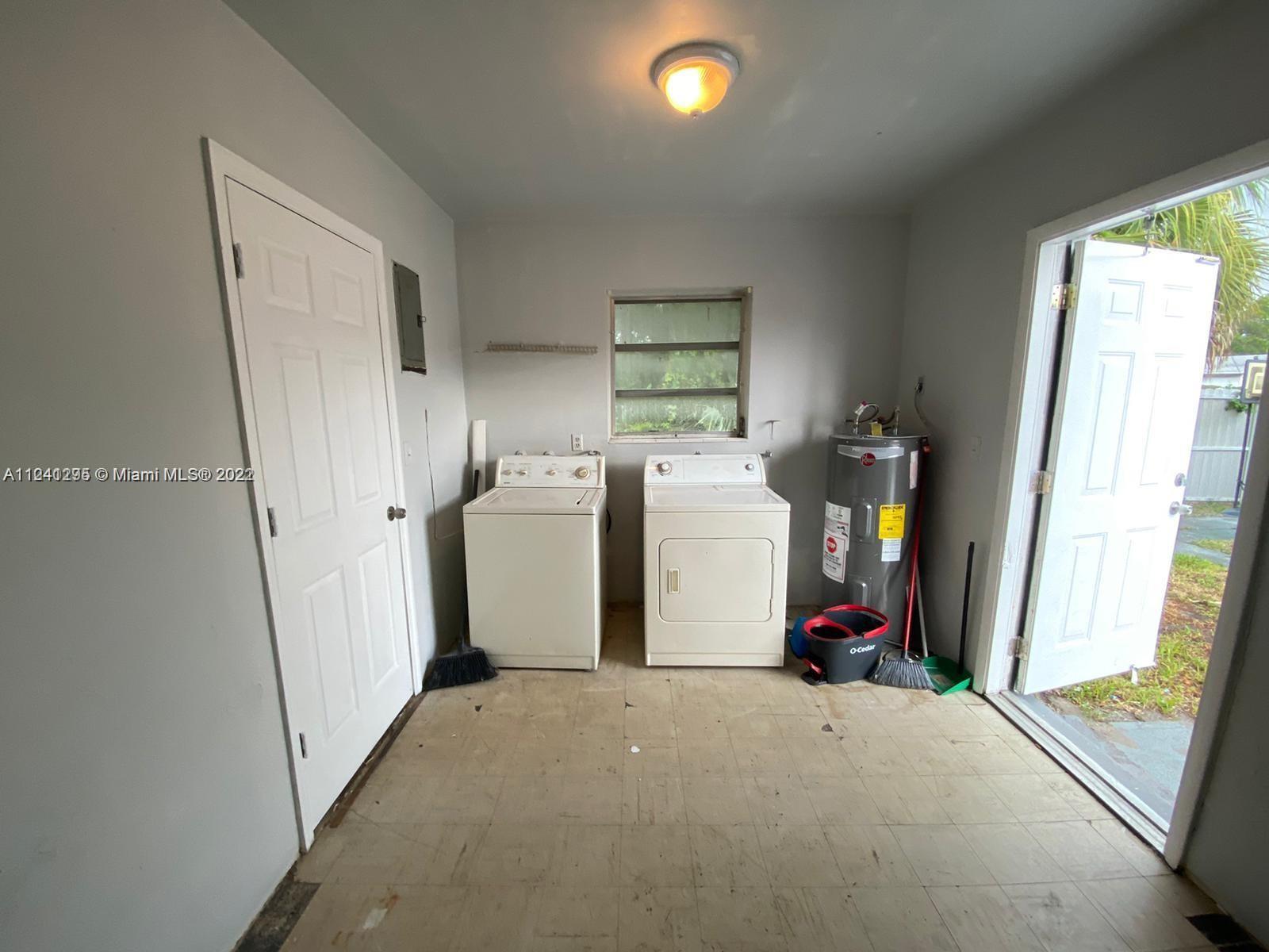 See details / sq. ft. $ 2022-07-14 0 Photo