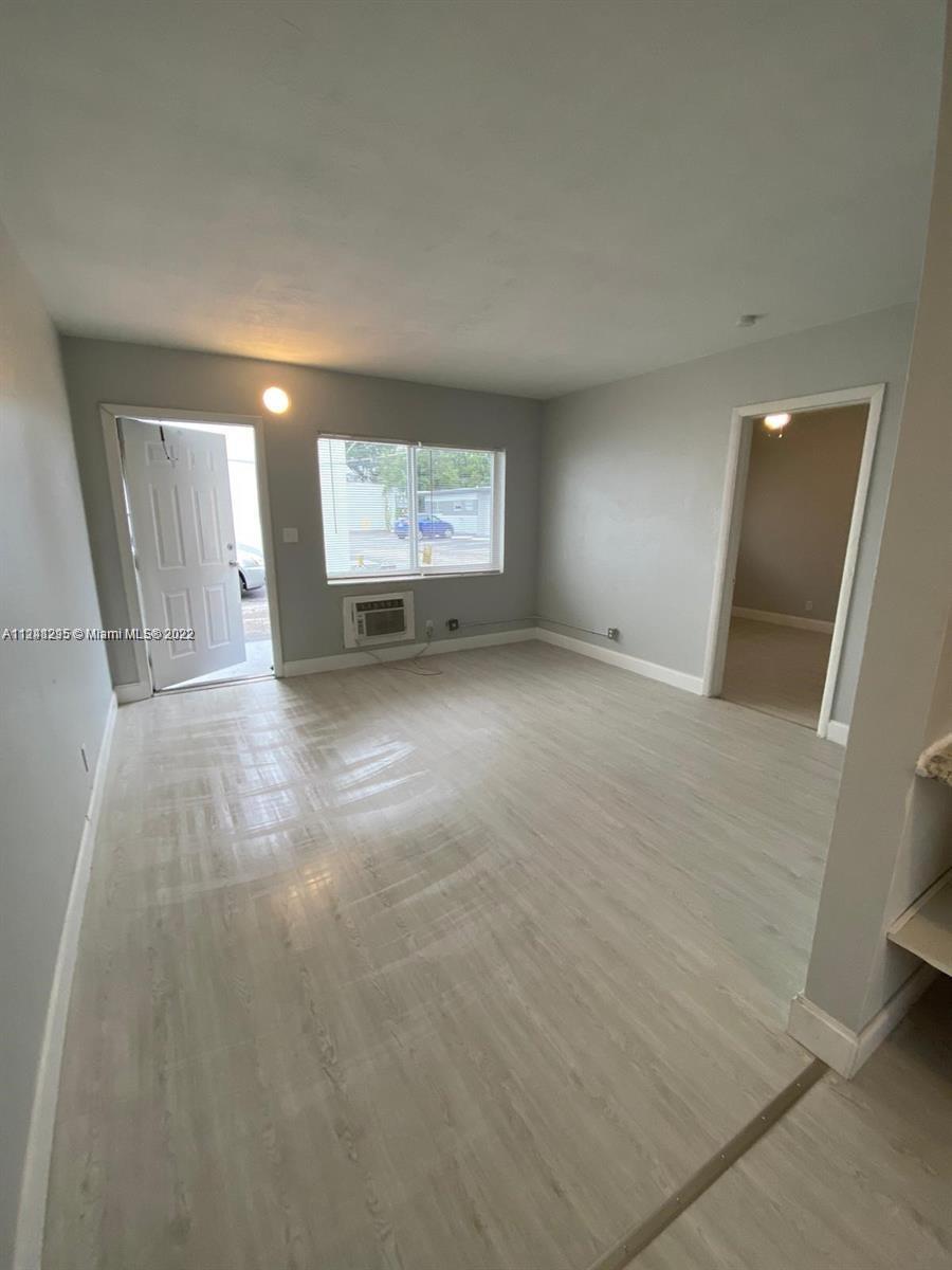 See details / sq. ft. $ 2022-07-14 0 Photo