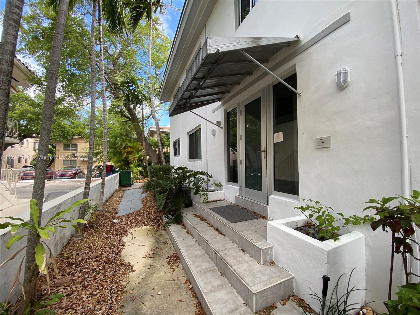 See details / 3360 sq. ft. $ 2022-07-15 0 Photo
