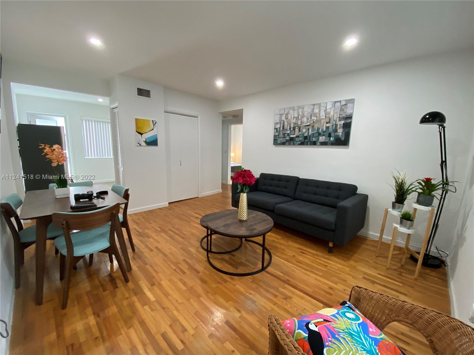 See details / 3360 sq. ft. $ 2022-07-15 0 Photo
