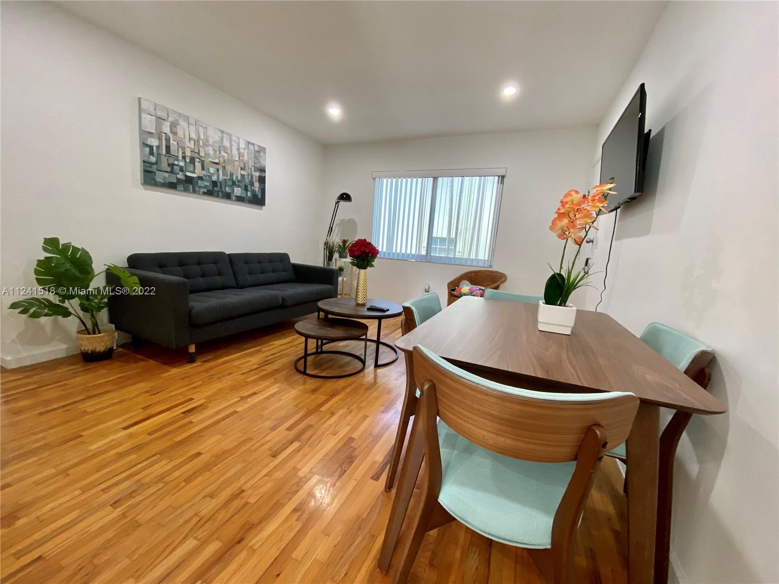 See details / 3360 sq. ft. $ 2022-07-15 0 Photo