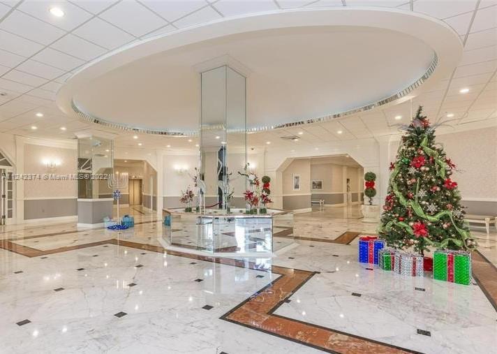 Photo of 3800 Ocean Dr #324, Hollywood, Florida, 33019 - Lobby