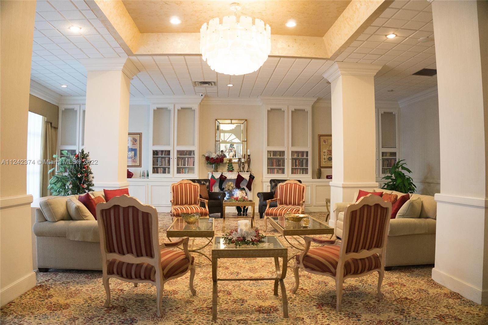 Photo of 3800 Ocean Dr #324, Hollywood, Florida, 33019 - Labrary Room