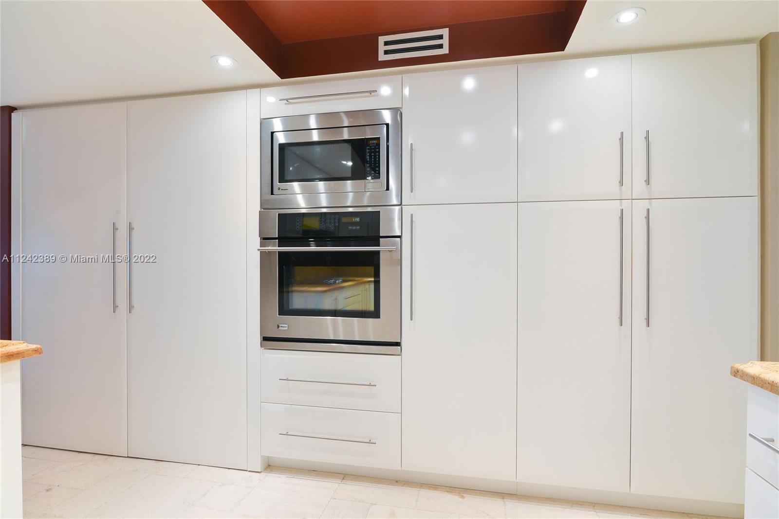 Photo of 1912 Ocean Dr #14D, Hallandale Beach, Florida, 33009 -