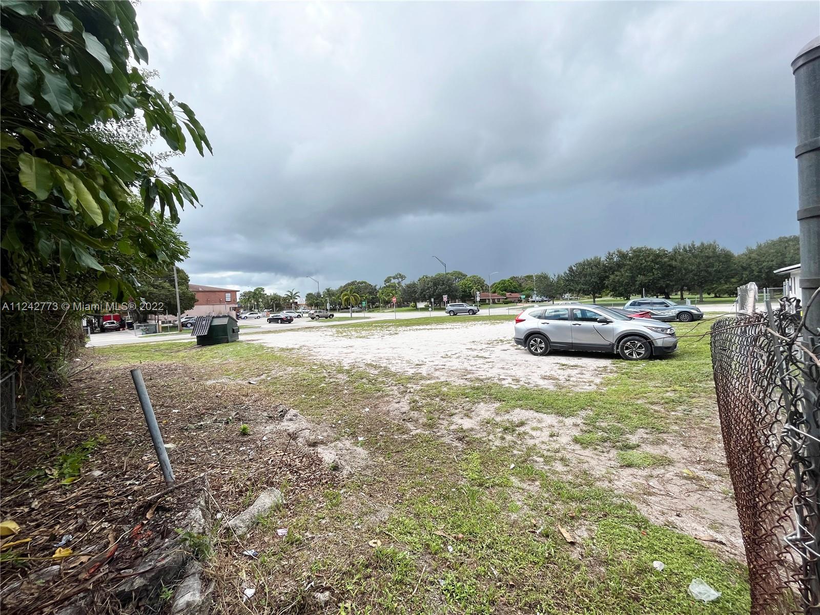 See details / sq. ft. $ 2022-07-18 0 Photo